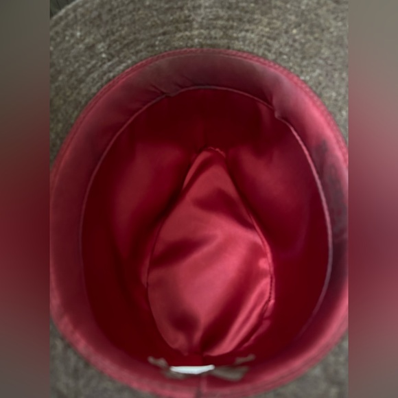 Vintage Stylish Hat - Picture 8 of 9